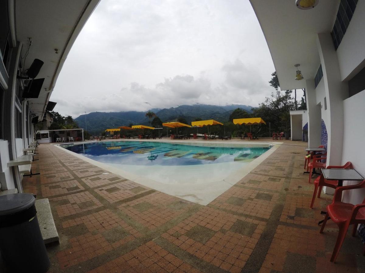 Sky Club Eco Hotel Belen de Umbria 외부 사진